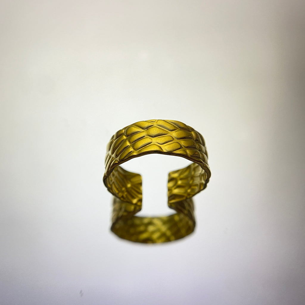 Scale Band Ring