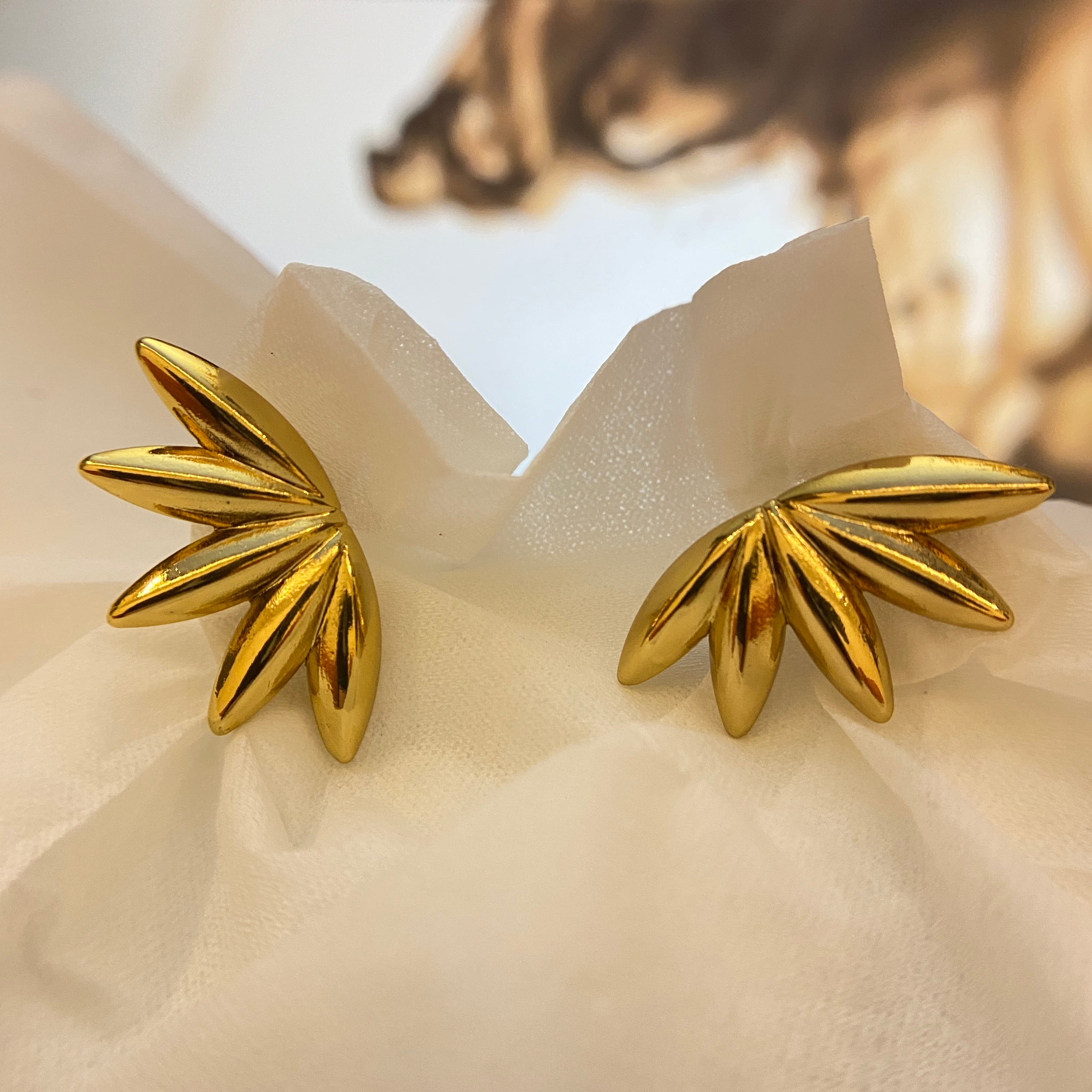 Halo Ray Earrings
